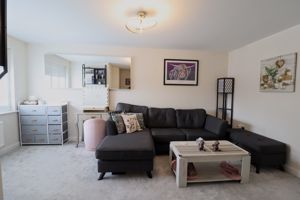 Lounge- click for photo gallery